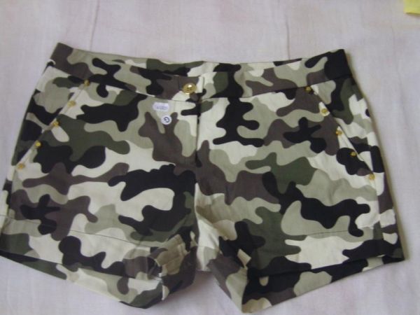Short Estampa camuflada
